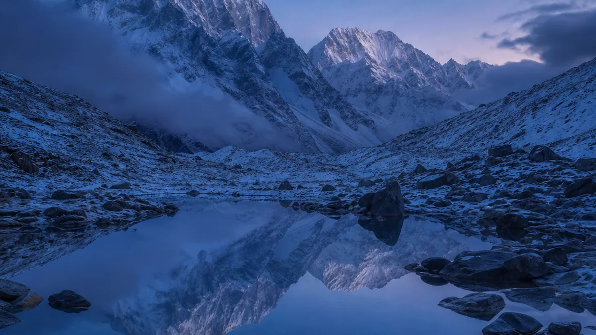 Blue Silence, landscape supporting crop